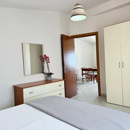 Casa Gilie C 圣玛丽亚纳瓦雷
